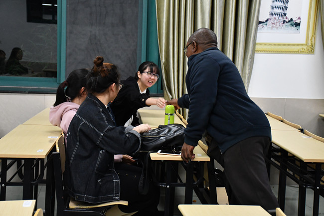 DSC_3089.JPG DSC_3089.JPG