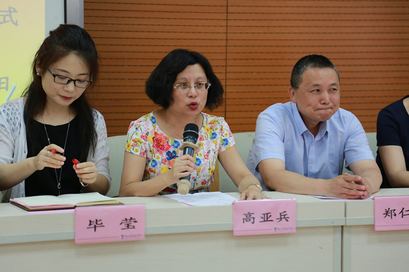 ZHAO8275_副本.jpg ZHAO8275_副本.jpg